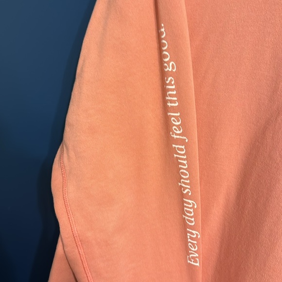 Vineyard Vines hooded sweatshirt - Picture 5 of 5